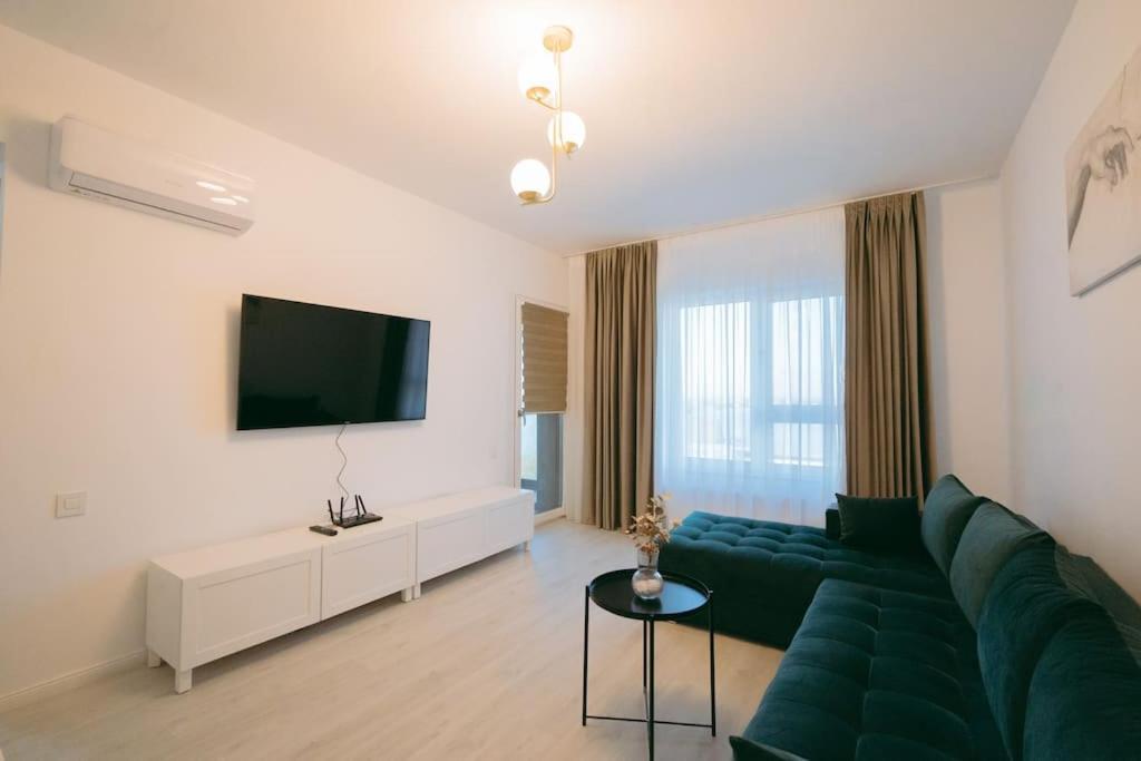 House By The 6 דירה בוקרשט